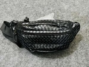 Fashionble Cross body Bag (water resistant)