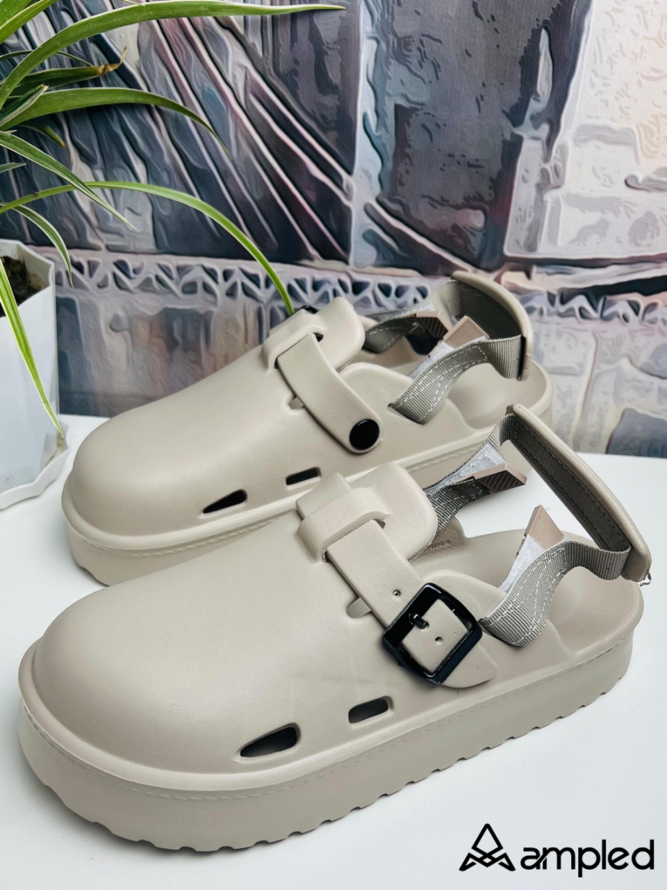 Premium Clogs - Image 4